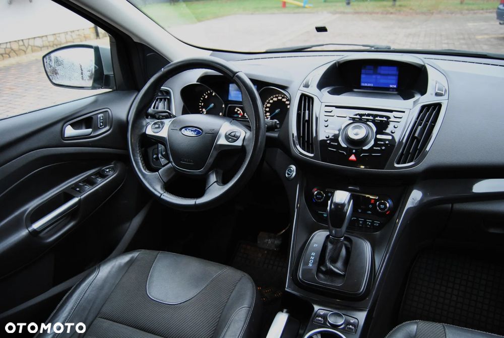 Ford Kuga 2.0 TDCi 4x4 Titanium - 11