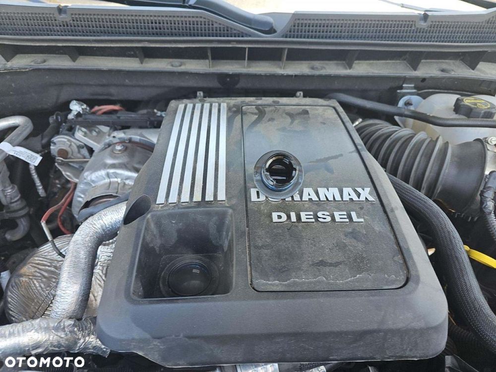 Chevrolet Silverado - 6