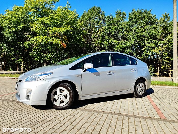 Toyota Prius - 2