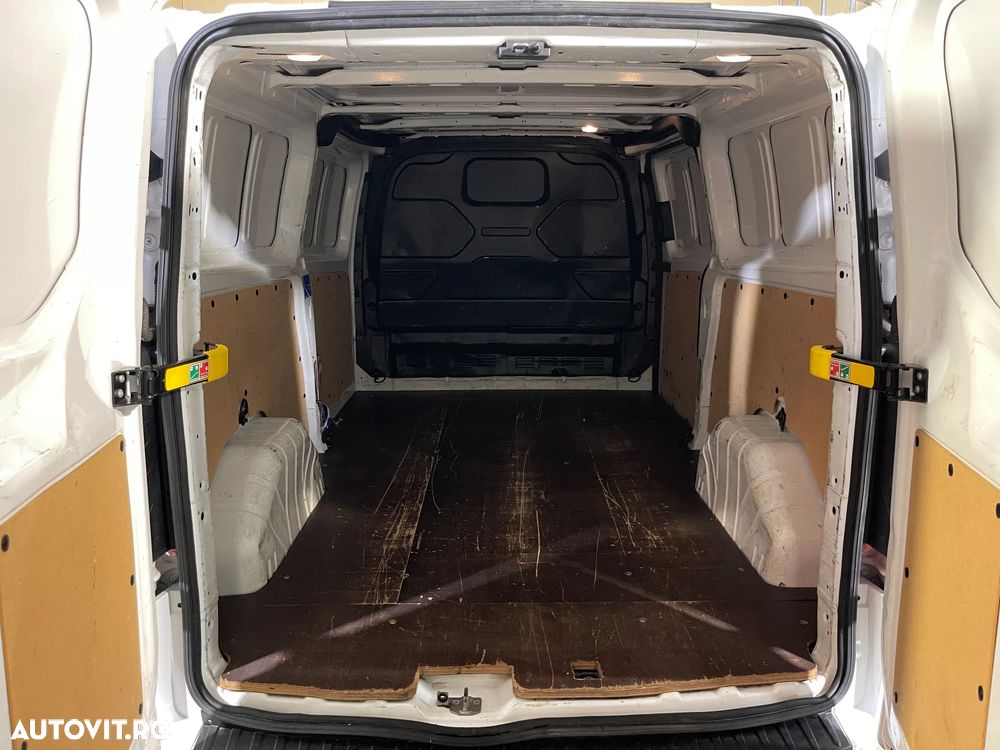 Ford Transit Custom - 11