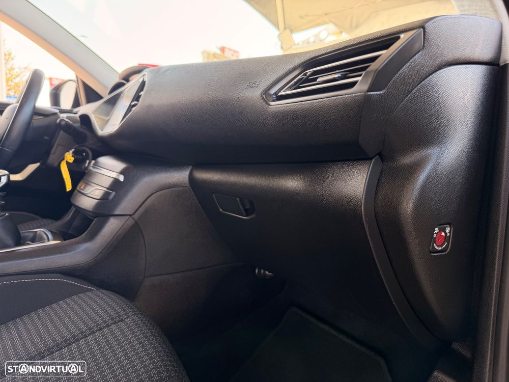 Peugeot 308 1.5 BlueHDi Business Line - 37