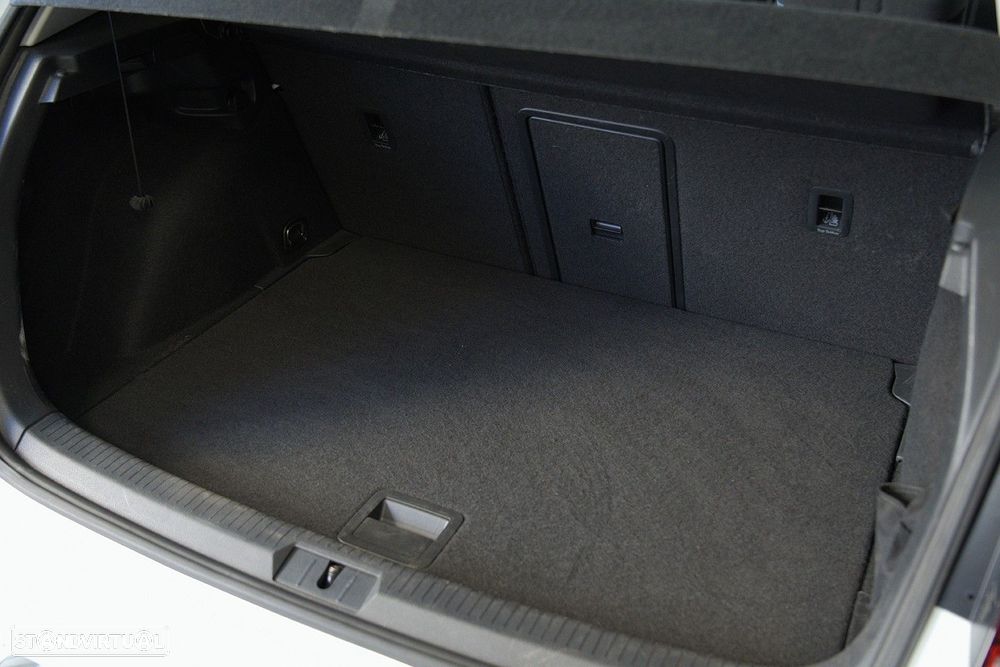 VW e-Golf AC/DC - 15