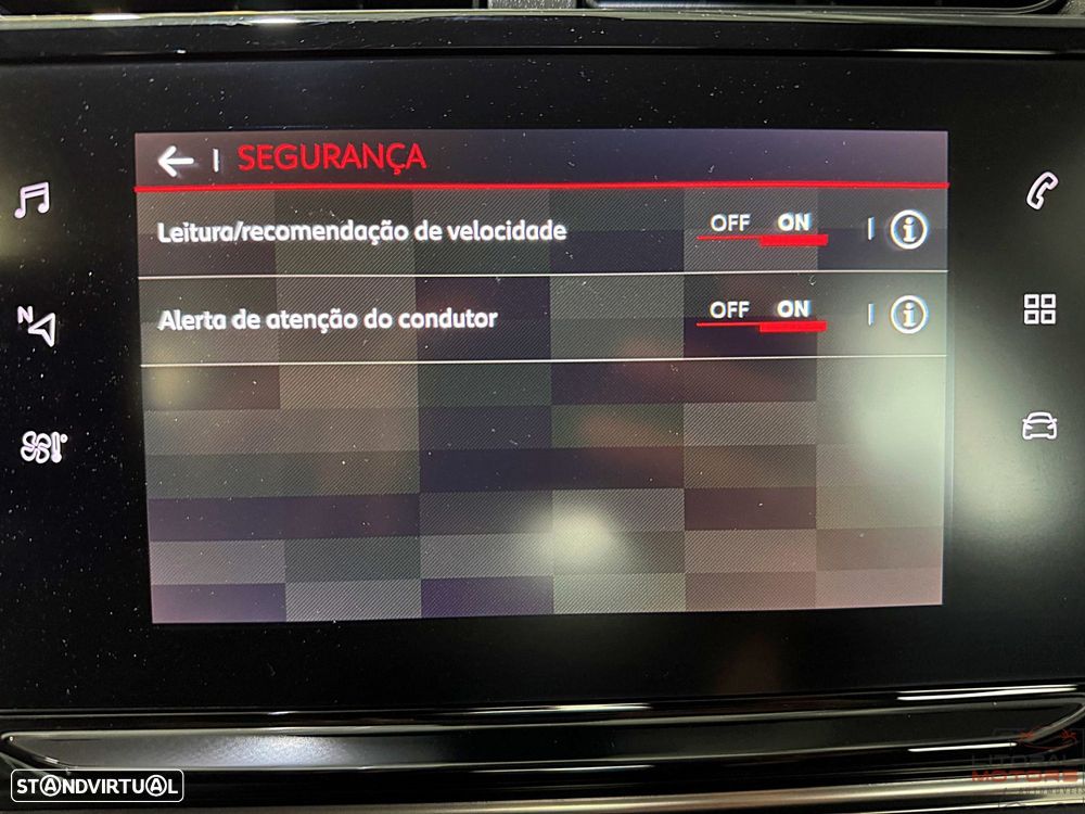 Citroën C3 1.2 PureTech Feel - 29