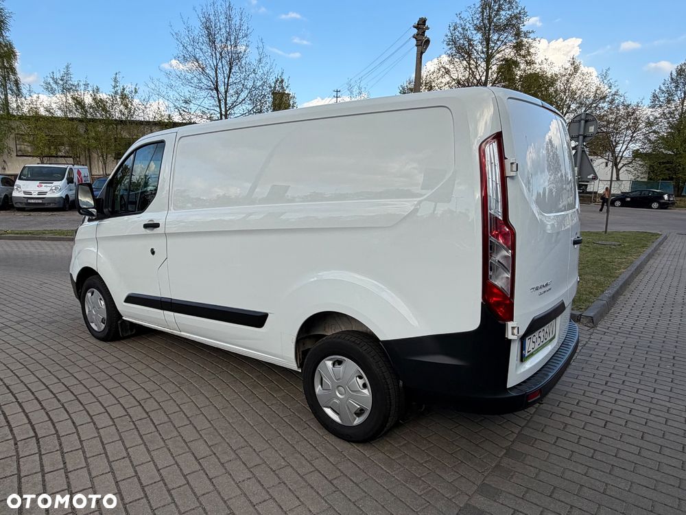 Ford Transit Custom - 16