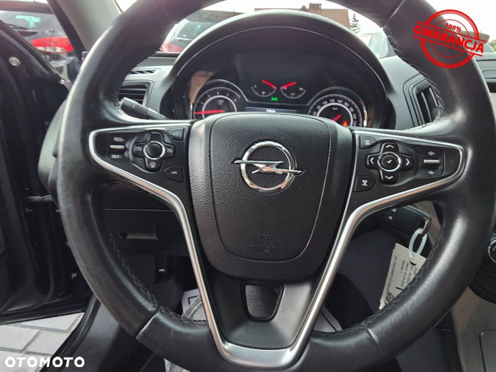 Opel Insignia - 19