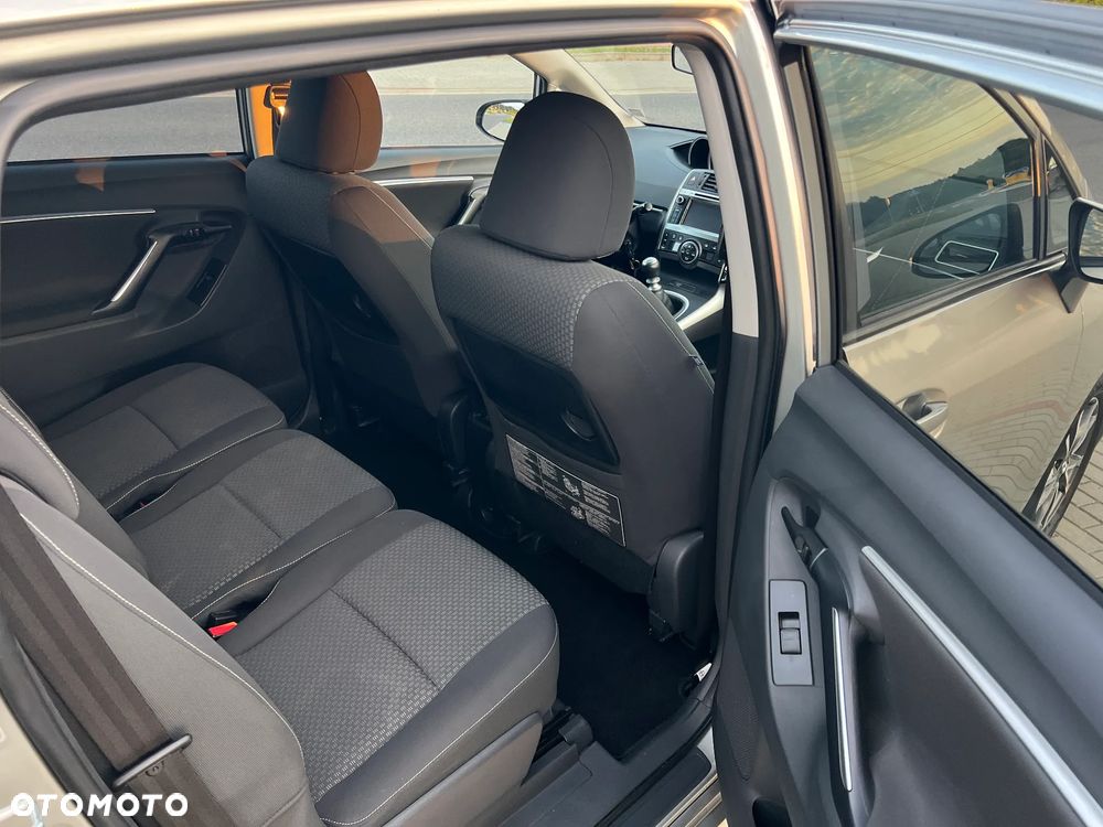 Toyota Verso 2.0 D-4D Sol - 12