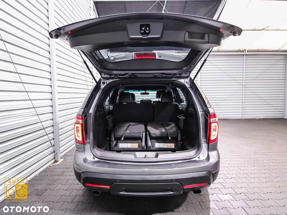 Ford Explorer - 15
