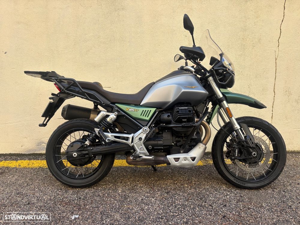 Moto Guzzi V85 TT Centenário - 2