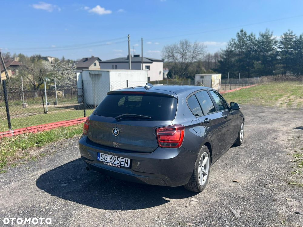BMW Seria 1 120d - 5