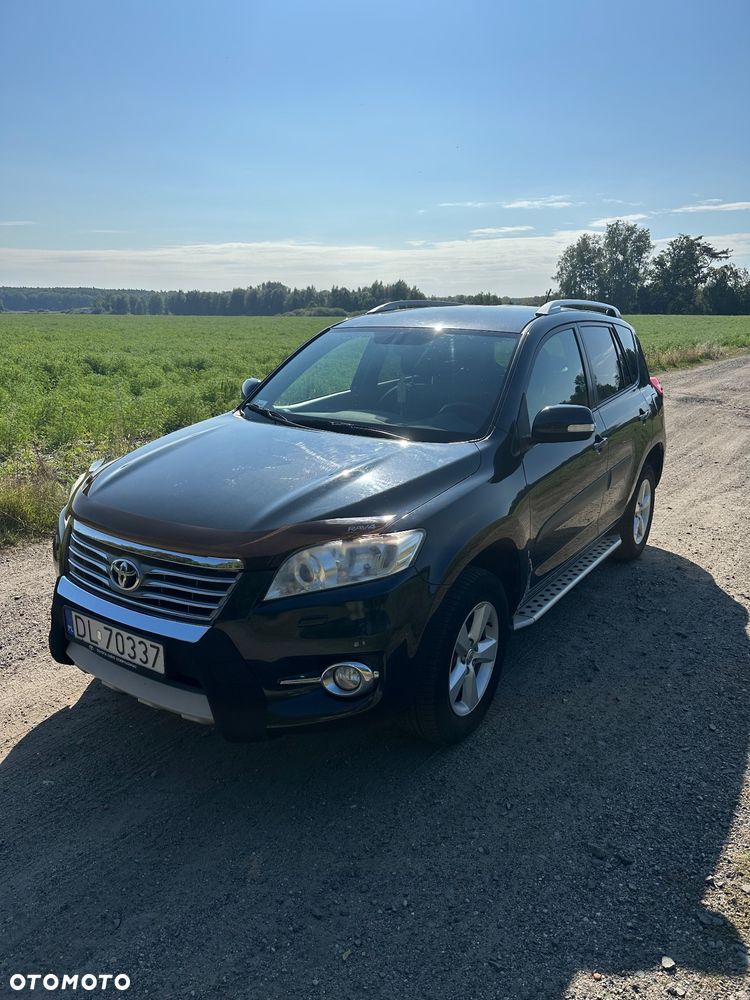 Toyota RAV4 - 9