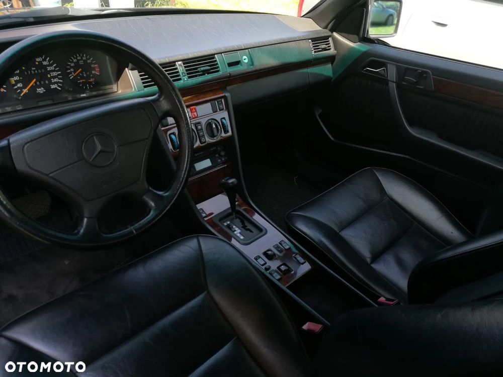 Mercedes-Benz W124 (1984-1993) - 8