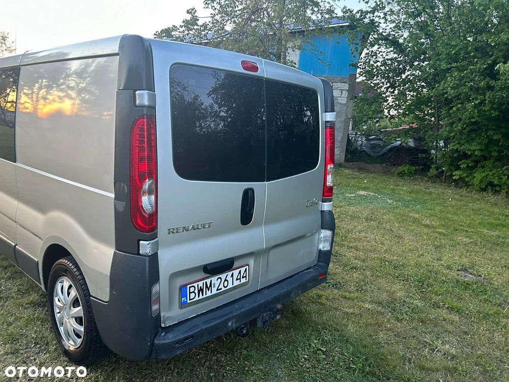 Renault Trafic - 12