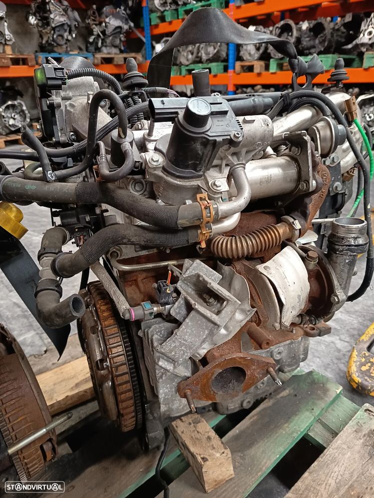 Motor Dacia Sandero 1.5 DCI 2015 Ref: K9K 892 - 3