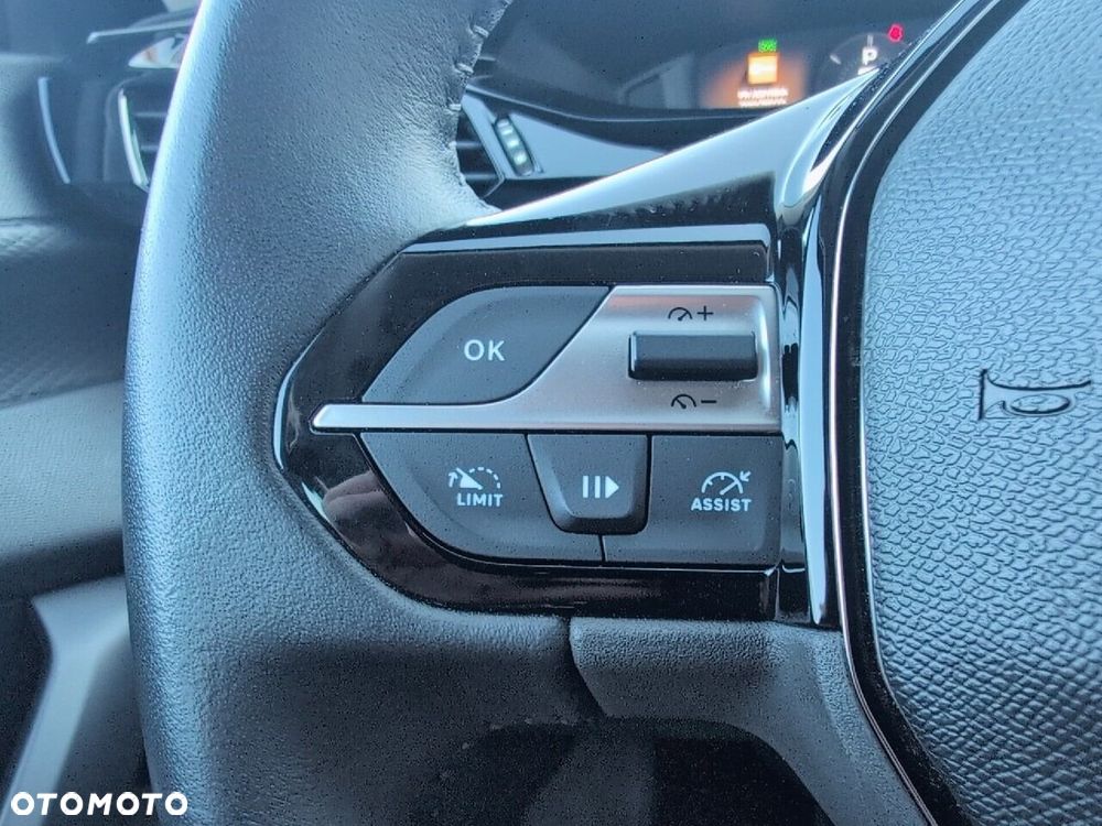 Peugeot 308 1.5 BlueHDi Active Pack S&S EAT8 - 18