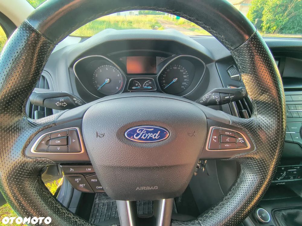 Ford Focus 1.0 EcoBoost Trend ASS - 10