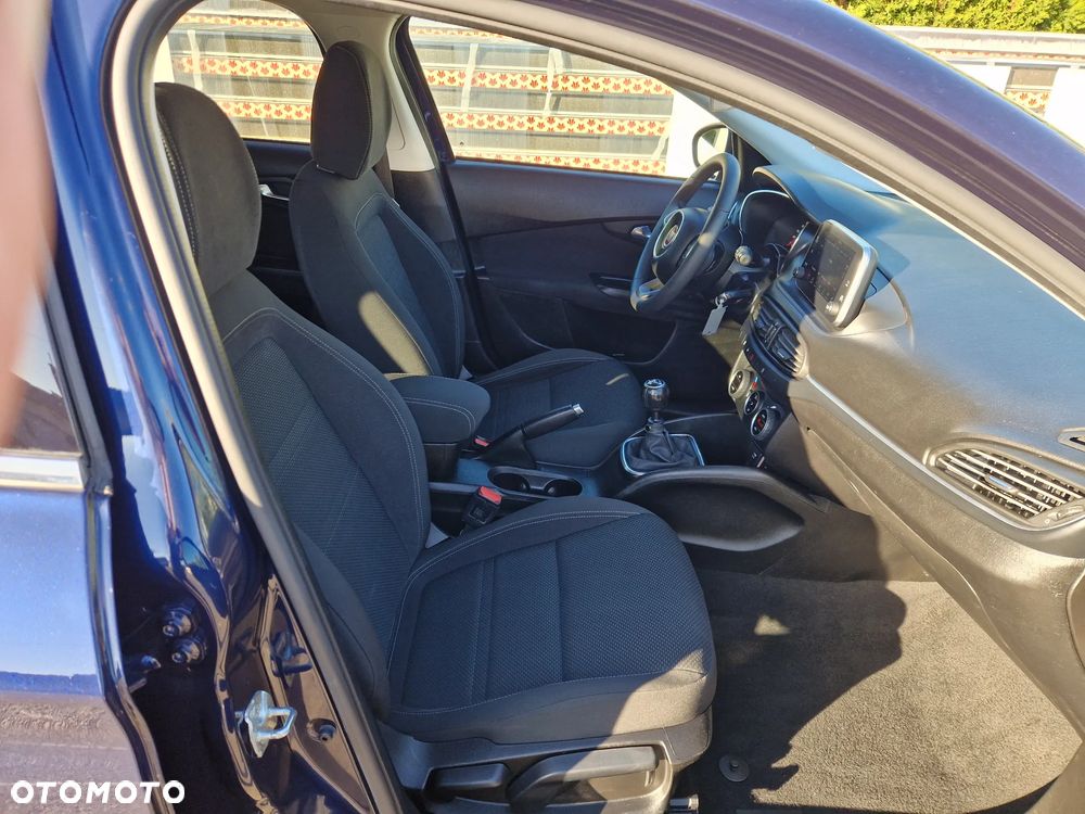Fiat Tipo 1.4 T-Jet 16v Lounge EU6 - 9