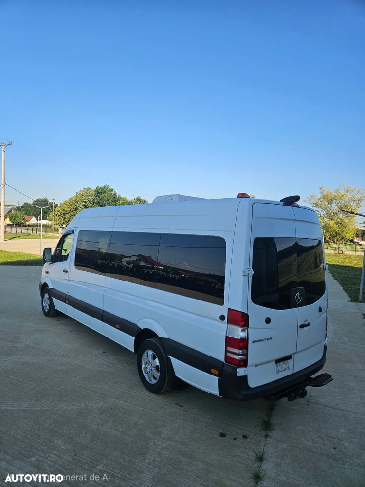 Mercedes-Benz Sprinter - 15