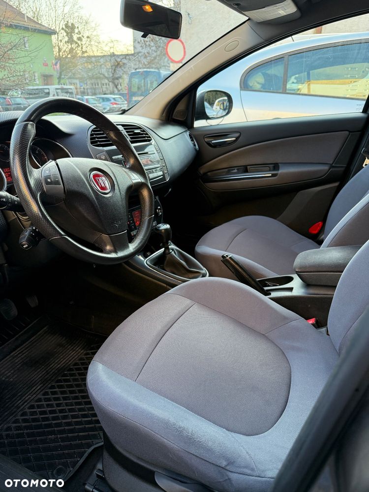 Fiat Bravo 1.9 Multijet Estiva Blue&Me - 21