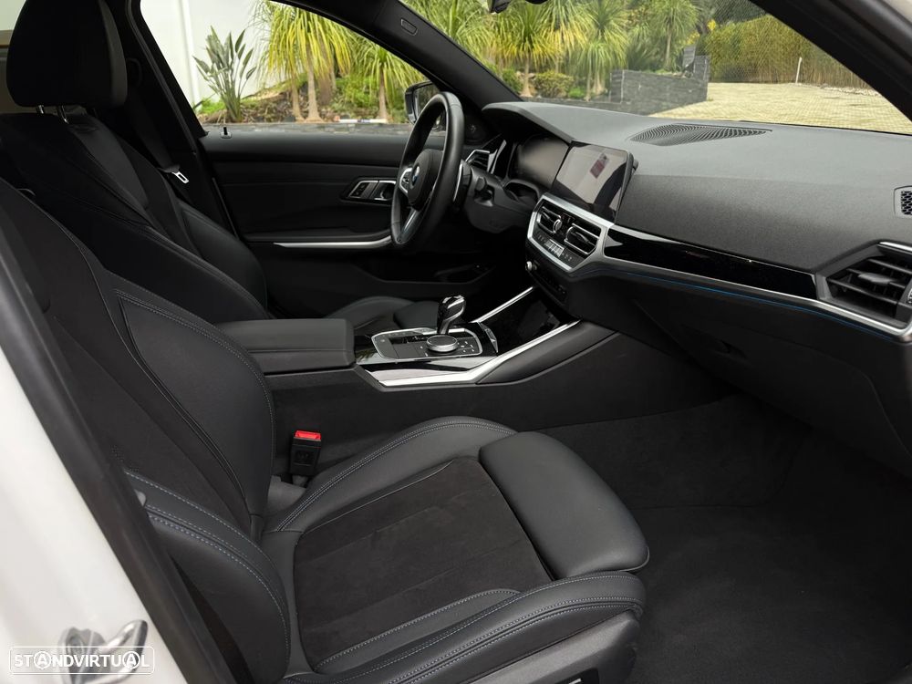 BMW 330 e Pack M Auto - 16