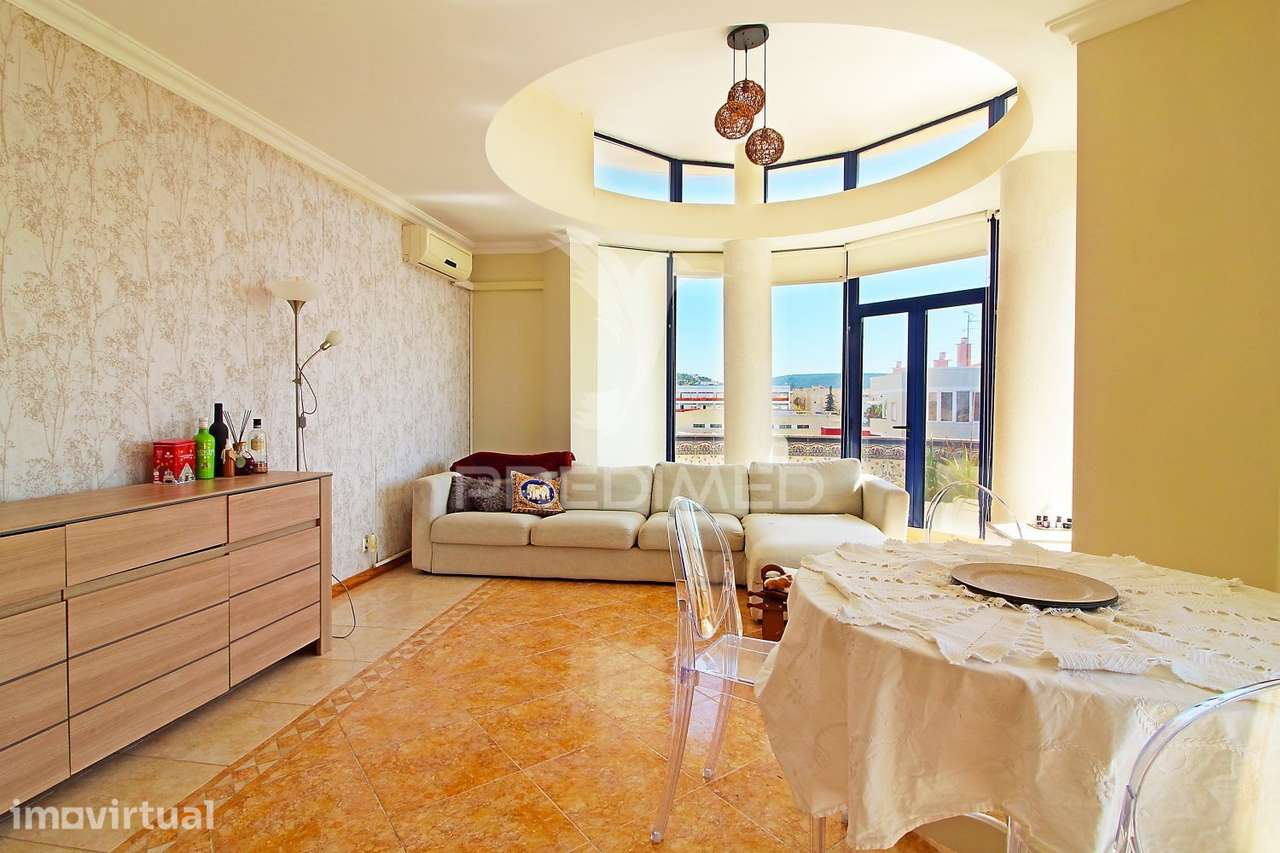 Apartamento T4 para arrendamento anual no centro de Loulé - Grande imagem: 5/26