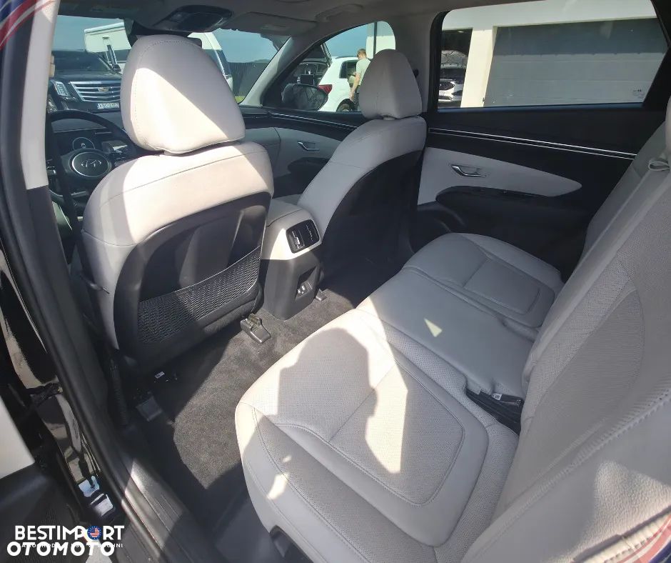 Hyundai Tucson - 10