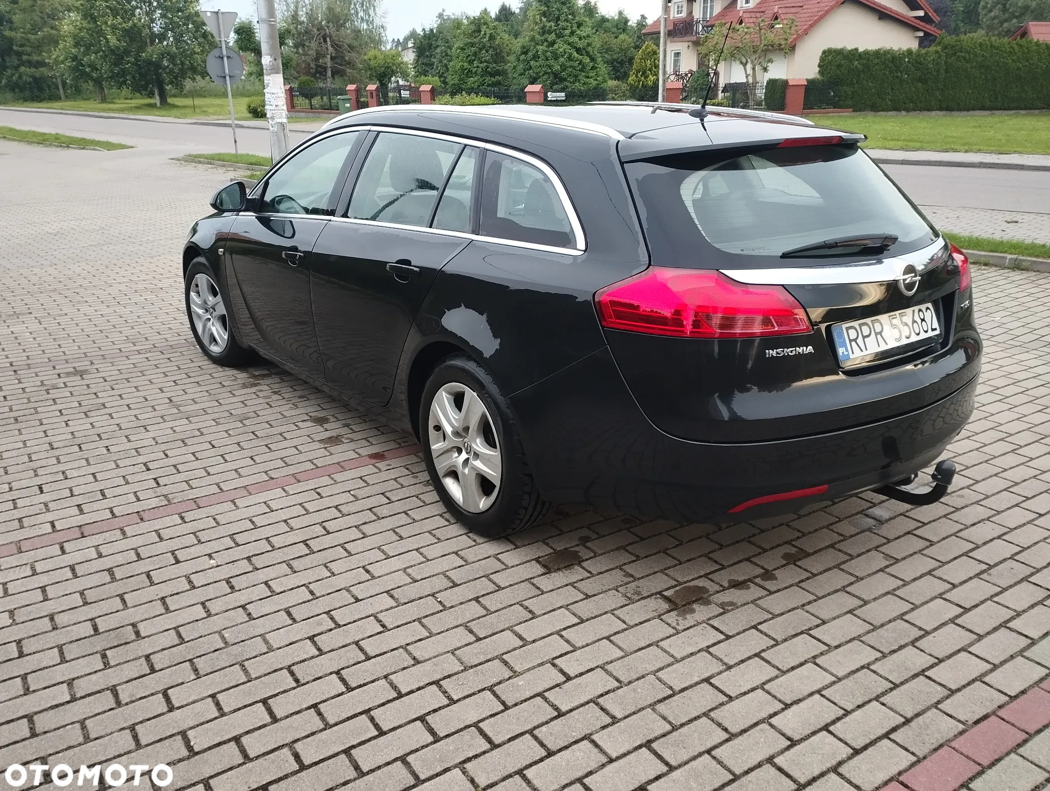 Opel Insignia 2.0 CDTI - 10