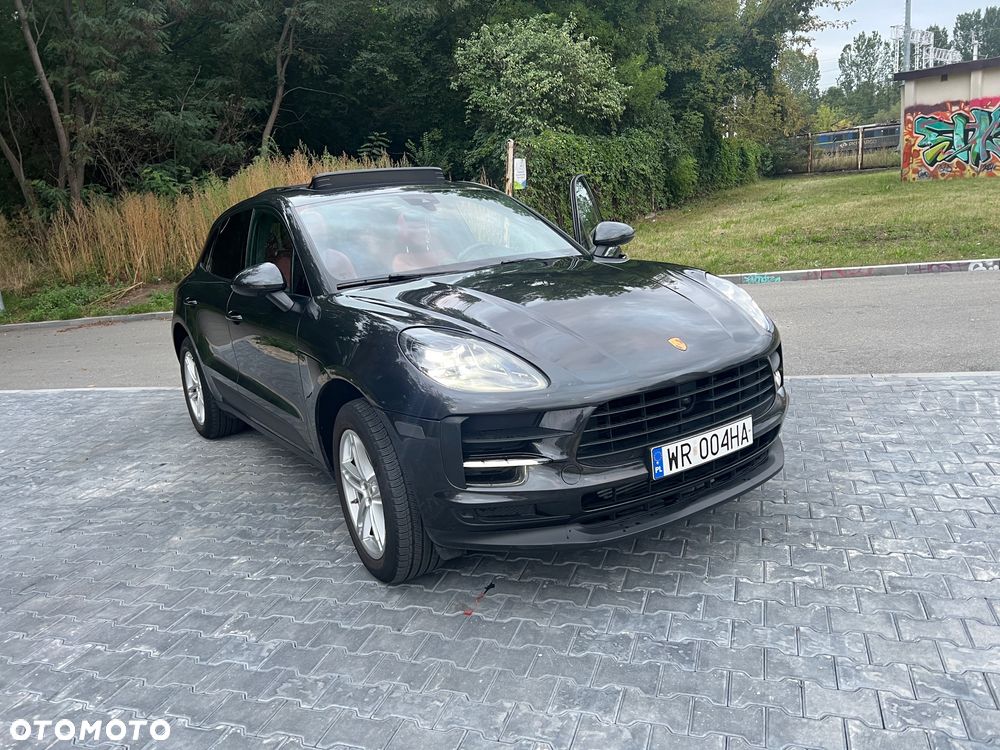 Porsche Macan - 3