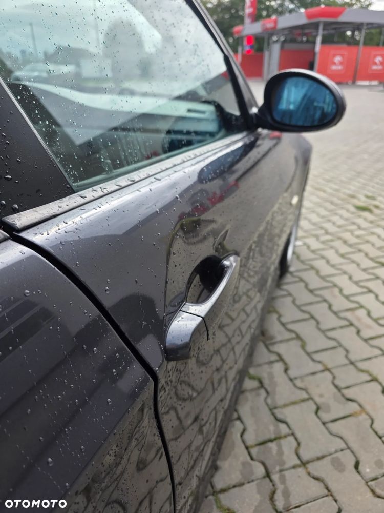 BMW Seria 3 318d DPF - 11