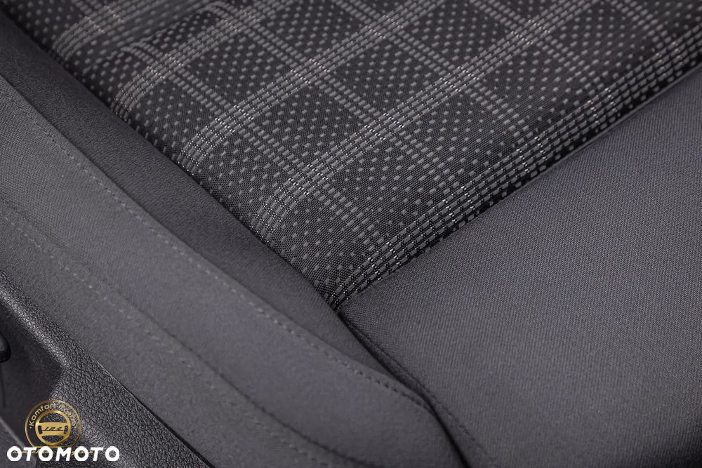 Audi A4 Avant 2.0 TDI DPF multitronic S line Sportpaket - 12