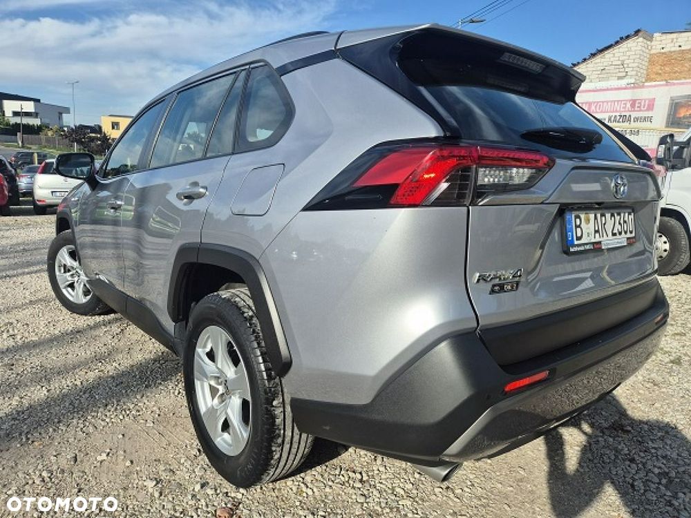 Toyota RAV4 - 5