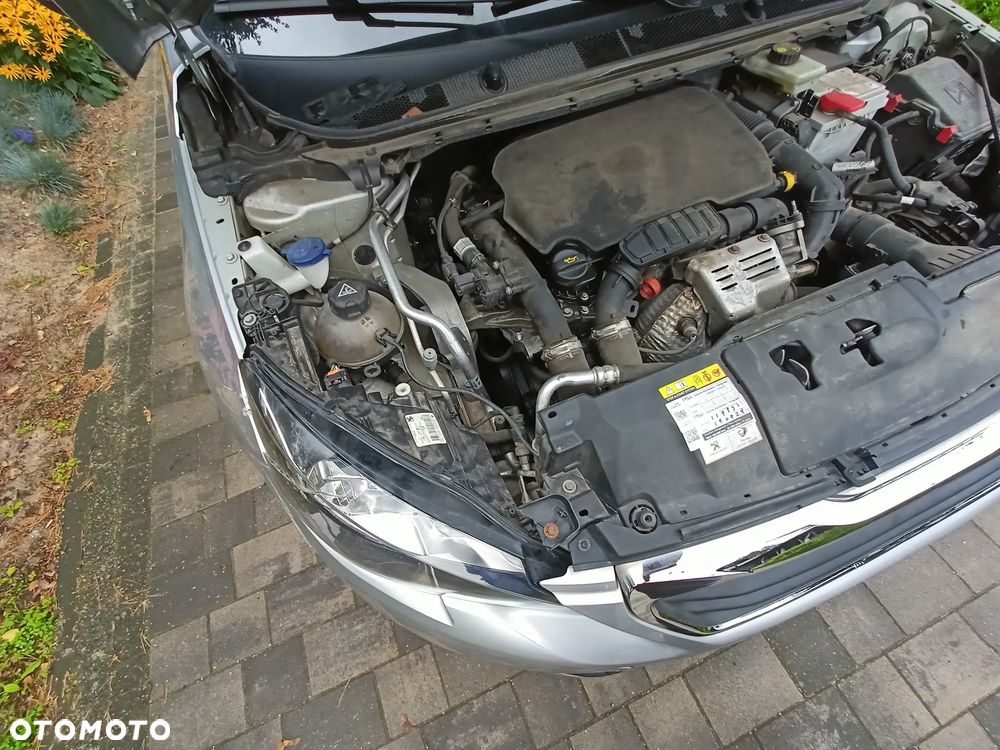 Peugeot 308 PureTech 130 Stop & Start Allure - 23