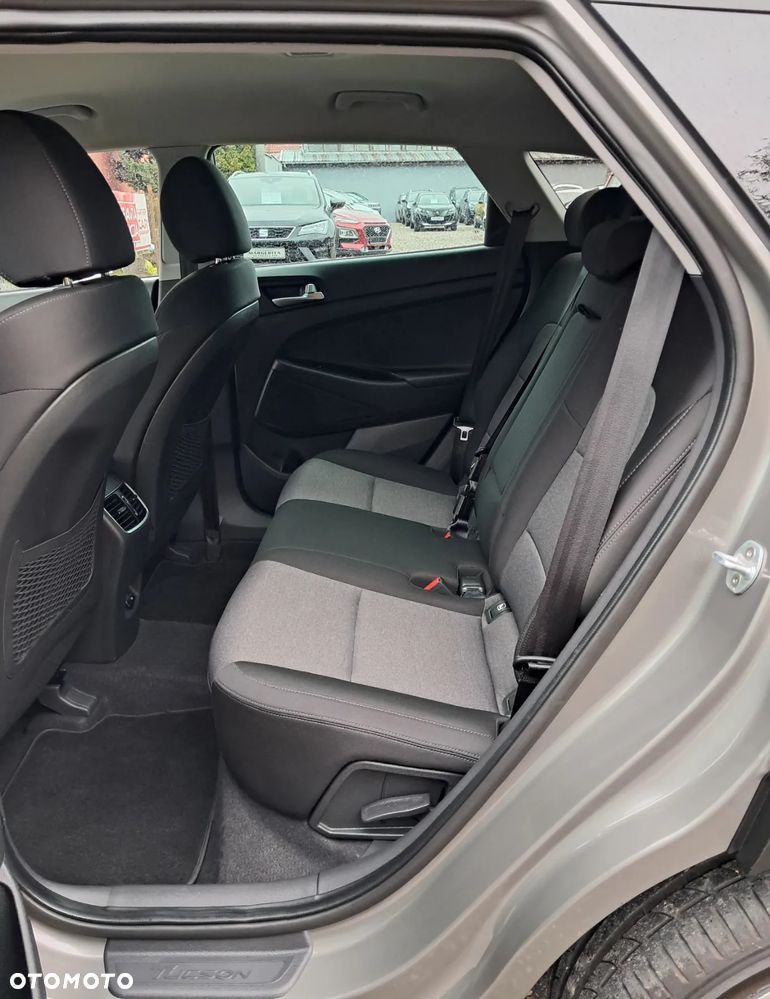 Hyundai Tucson blue 1.6 CRDi 2WD Style - 12