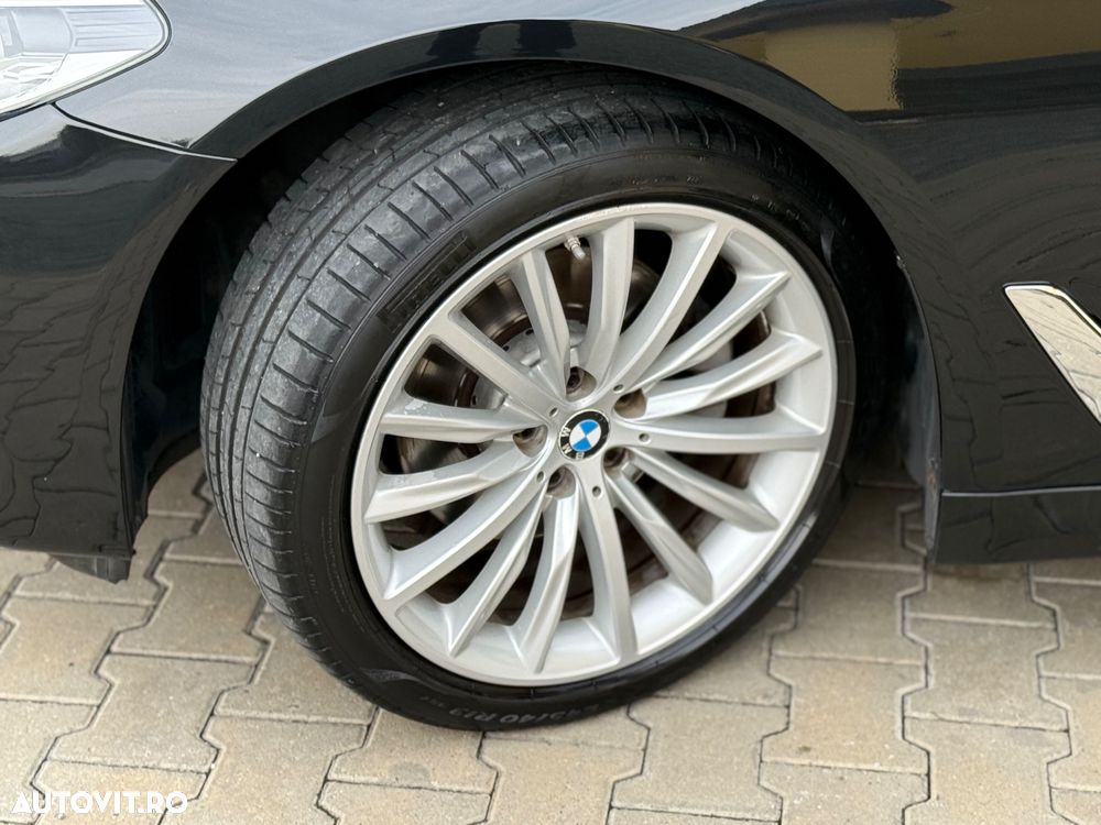 BMW Seria 5 520d xDrive Aut. Luxury Line - 14