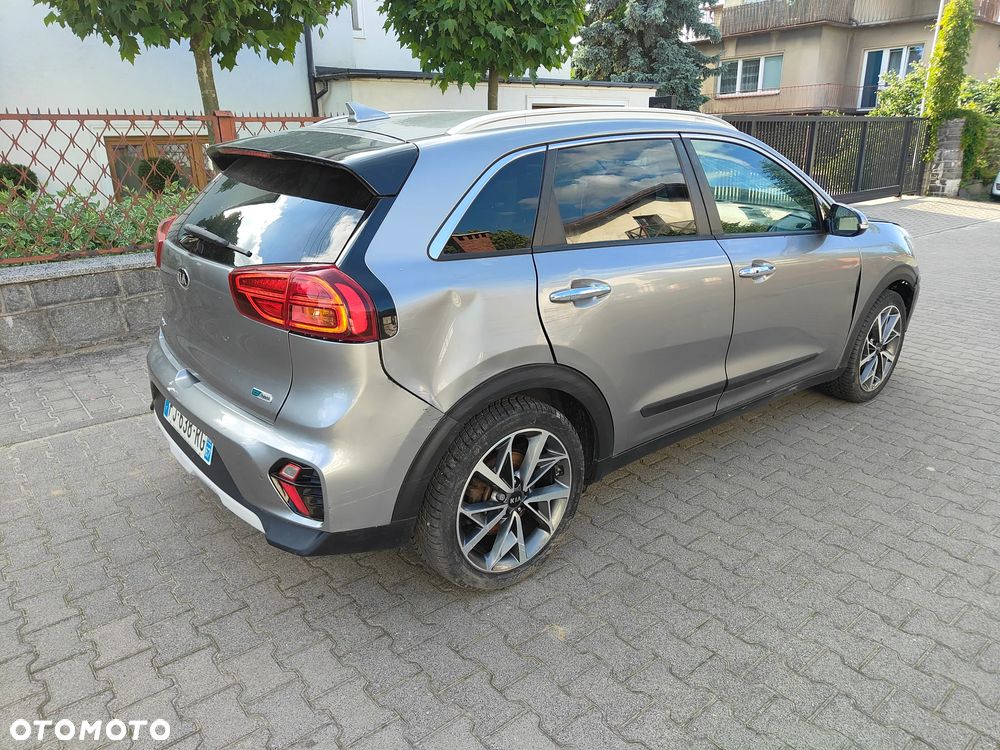 Kia Niro 1.6 GDI Hybrid L - 7