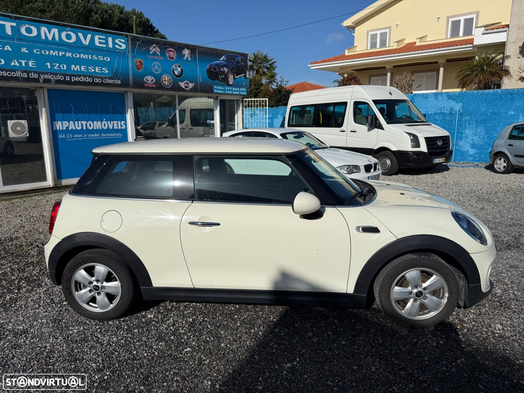 MINI 3 Portas One D - 10