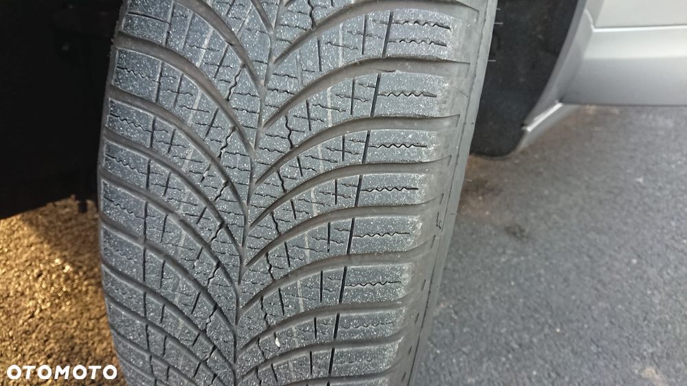 Renault Scenic Energy dCi 110 S&S Dynamique - 17