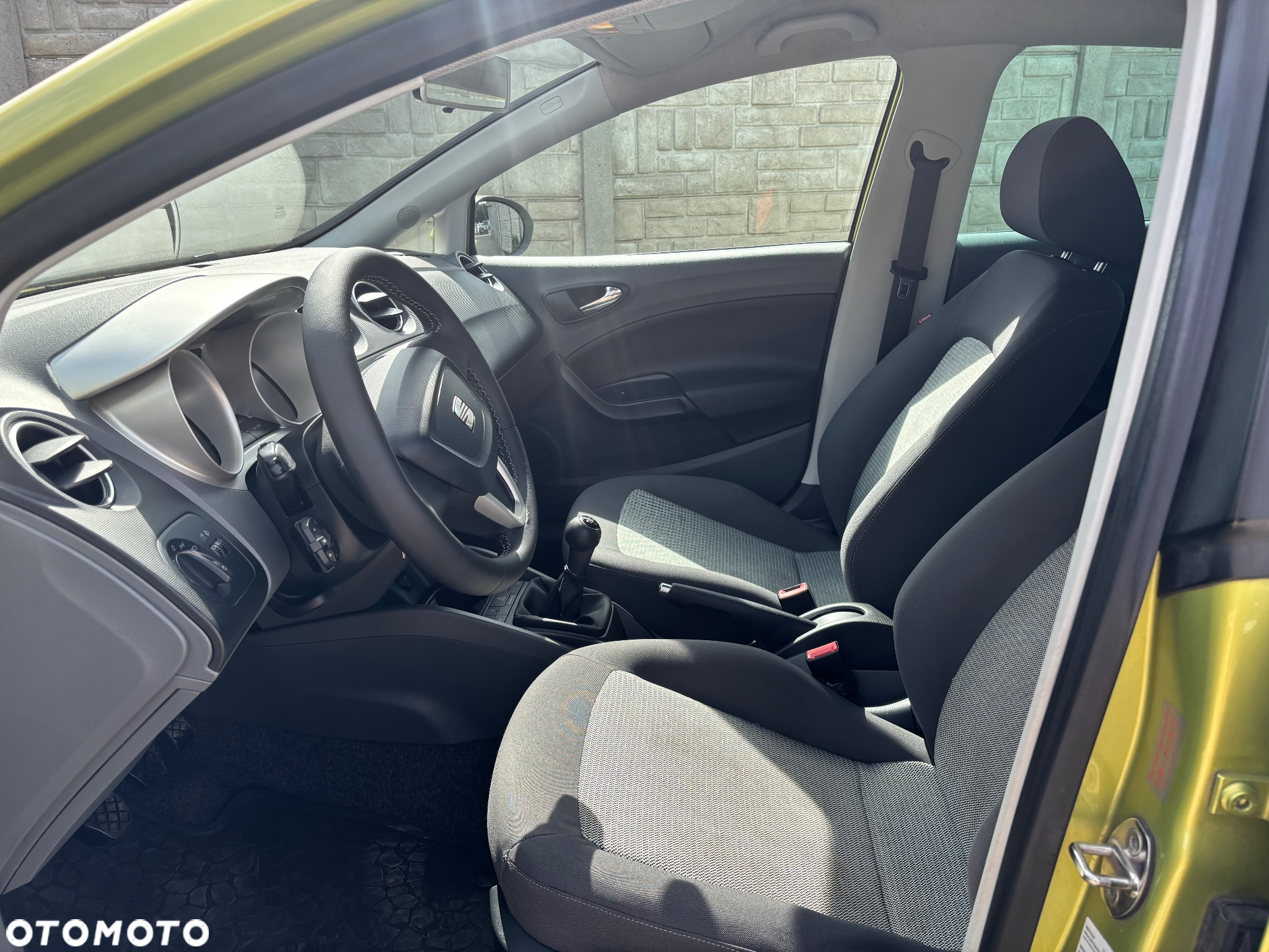 Seat Ibiza 1.4 16V Comfort Edition - 15