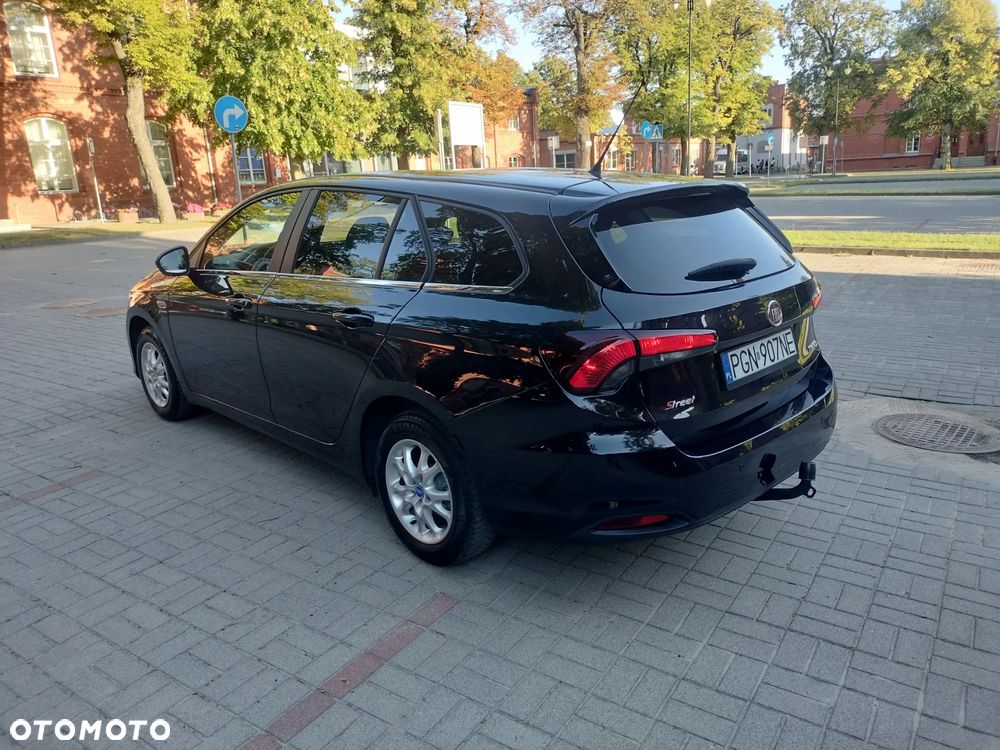 Fiat Tipo 1.4 16V More - 18