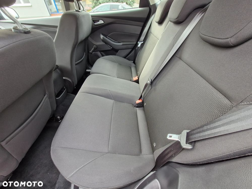 Ford Focus 1.5 TDCi SYNC Edition - 8