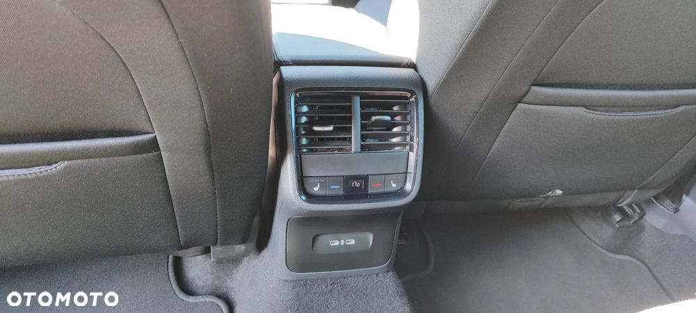 Skoda Octavia 2.0 TDI Sportline DSG - 14