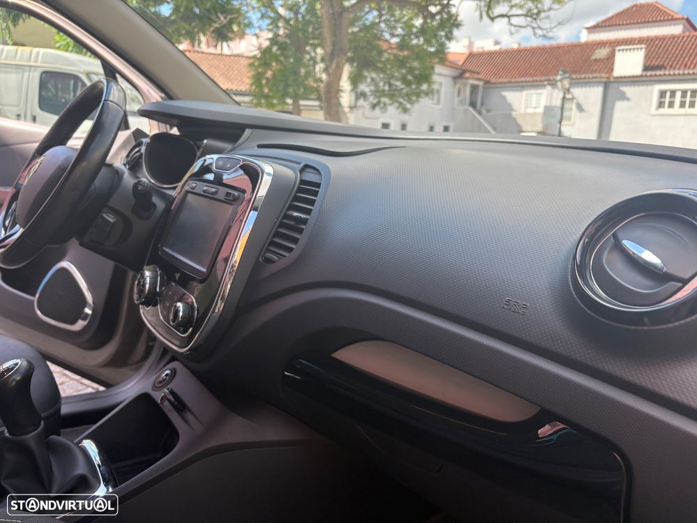 Renault Captur 1.5 dCi Exclusive - 28