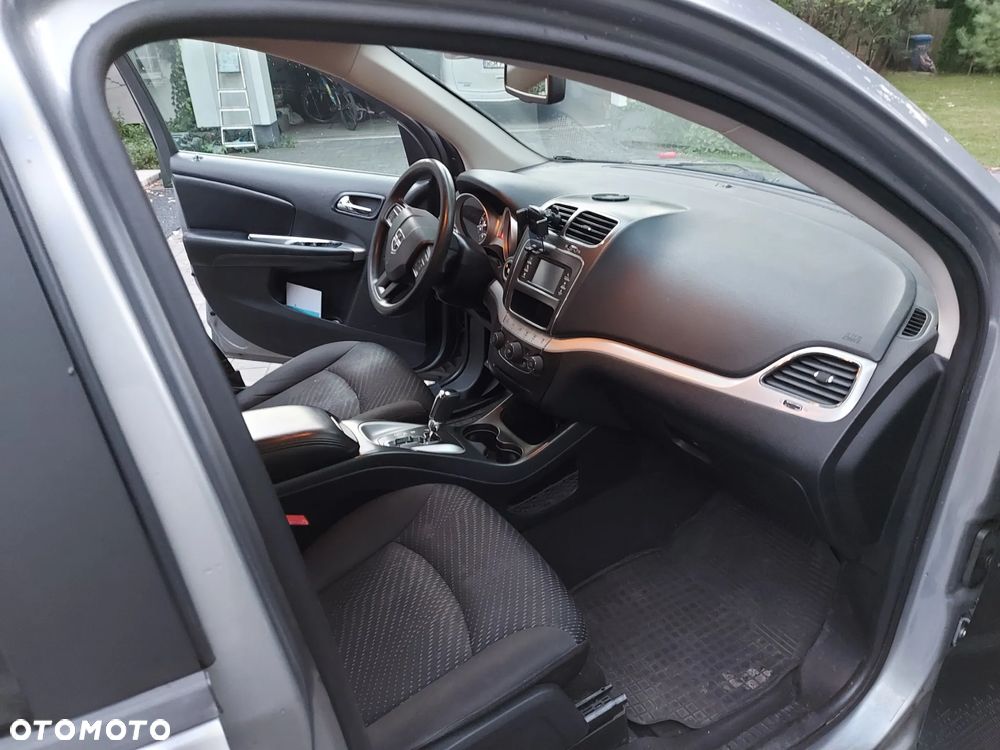 Dodge Journey - 11