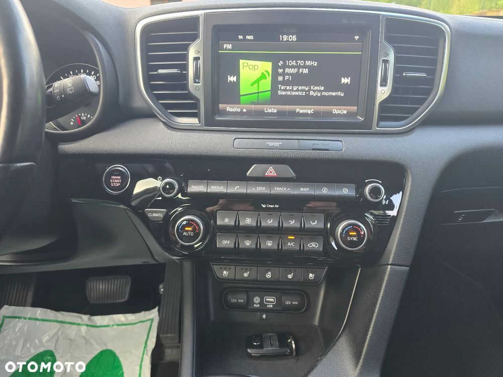Kia Sportage 2.0 CRDI AWD VISION - 18