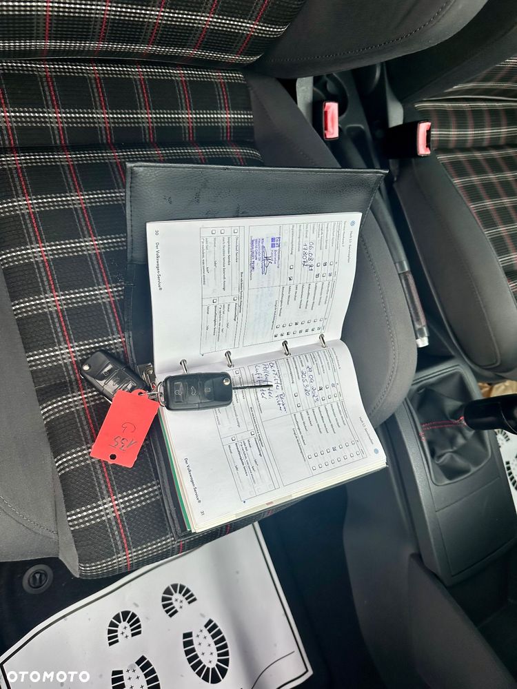 Volkswagen Polo 1.8T GTI - 16