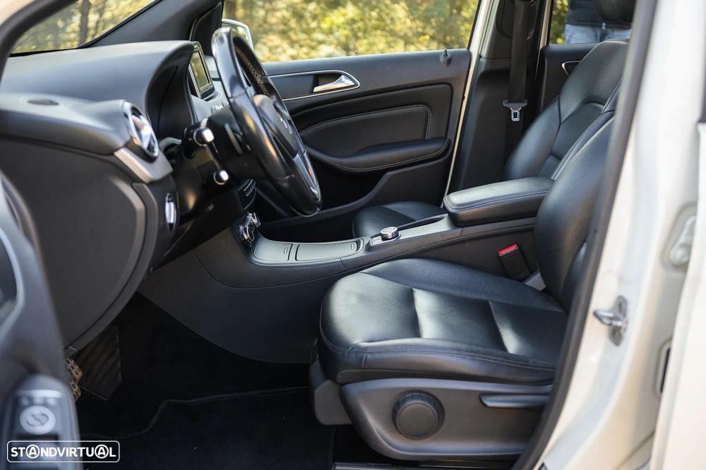 Mercedes-Benz B 180 (CDI) d 7G-DCT Urban - 20