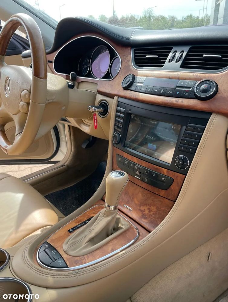 Mercedes-Benz CLS 500 7G-TRONIC - 15