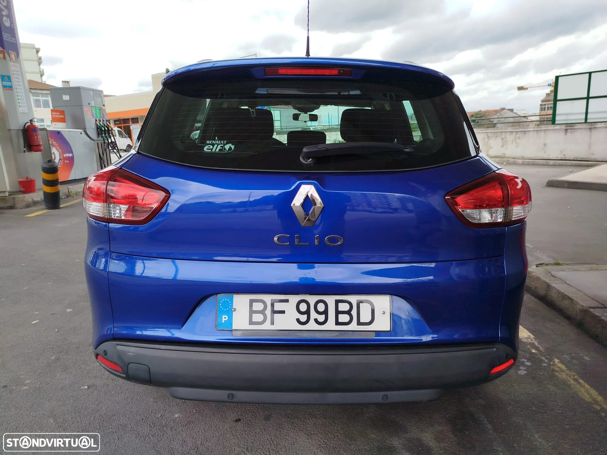 Renault Clio Sport Tourer dCi 75 Expression - 4
