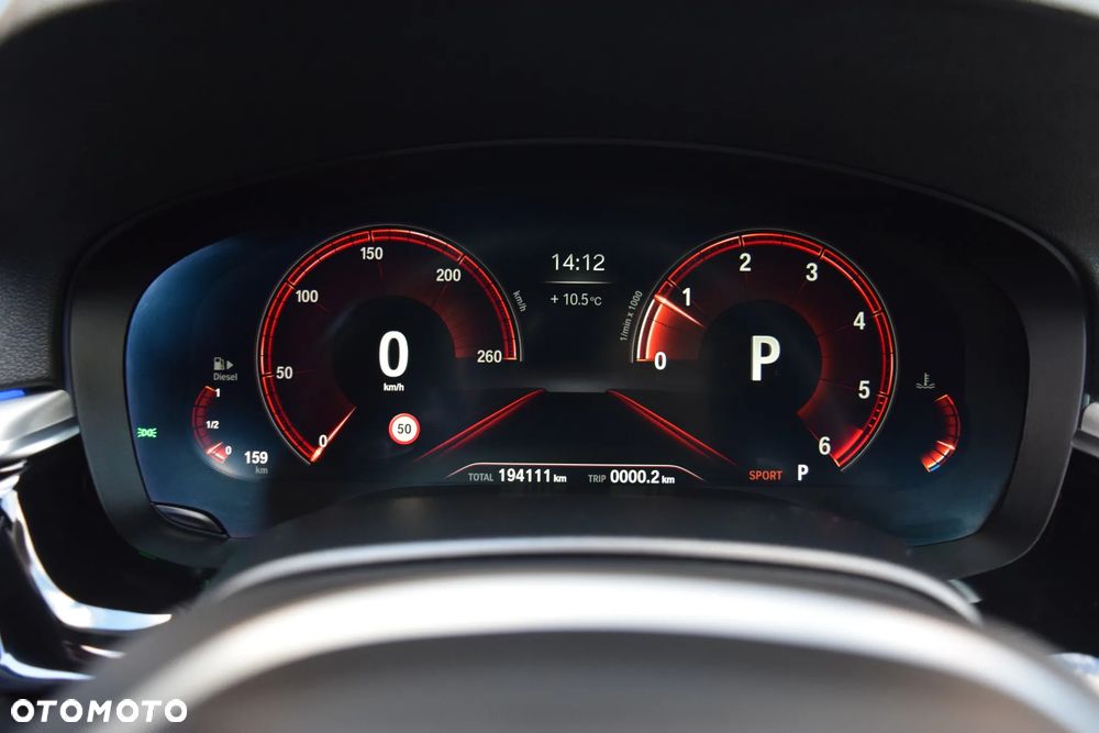 BMW Seria 5 525d Touring Sport Line - 22