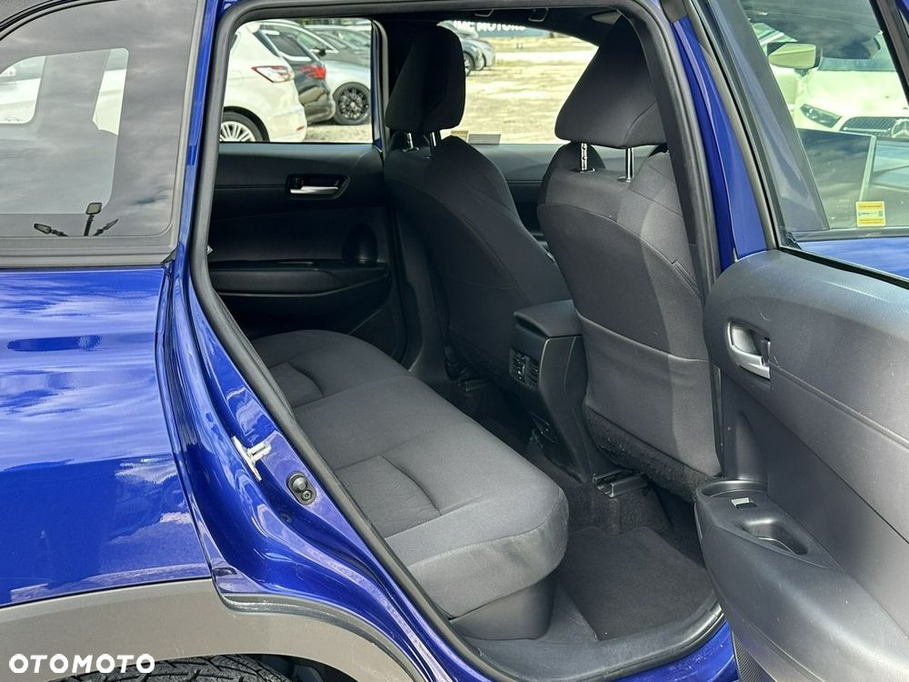 Toyota Corolla Cross - 17