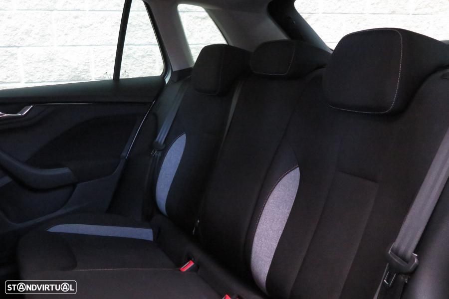 Skoda Kamiq 1.0 TSI Style DSG - 9